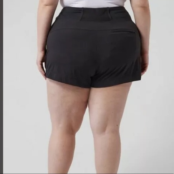 Athleta Shorts Women 24 Trekkie North Black Hiking Or Around Town Stretch L - Picture 13 of 13